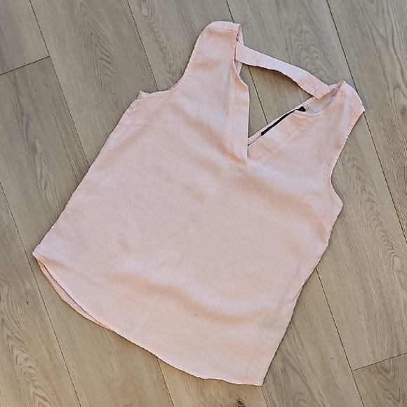 Harve Benard Tops - Harve Benard Linen Light Pink Sleeveless V-Neck & Open Back Blouse, Small‎